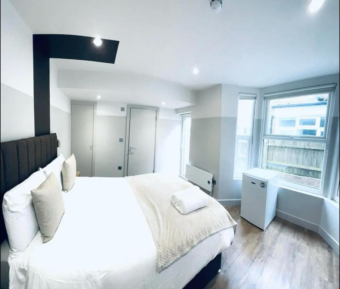 London South Charming Ensuite Look Like Hotel Designer Room Extérieur photo