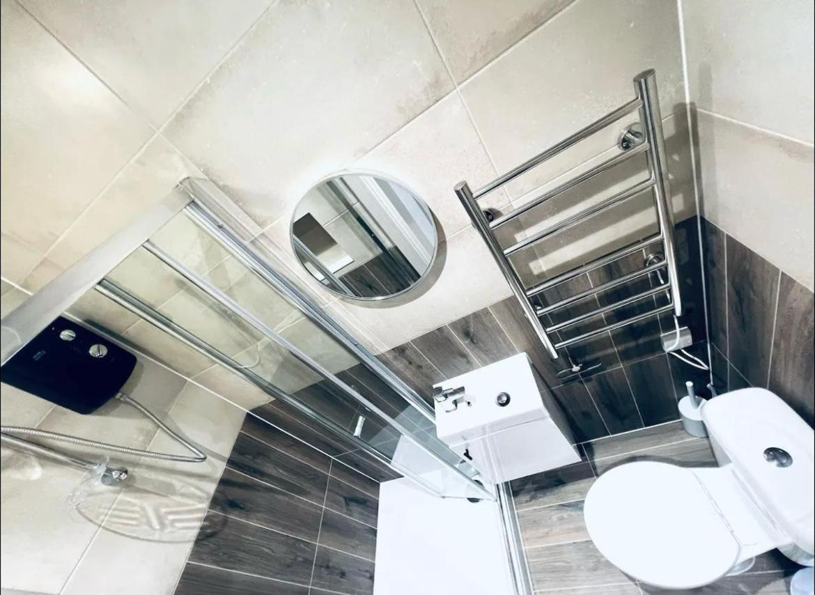 London South Charming Ensuite Look Like Hotel Designer Room Extérieur photo